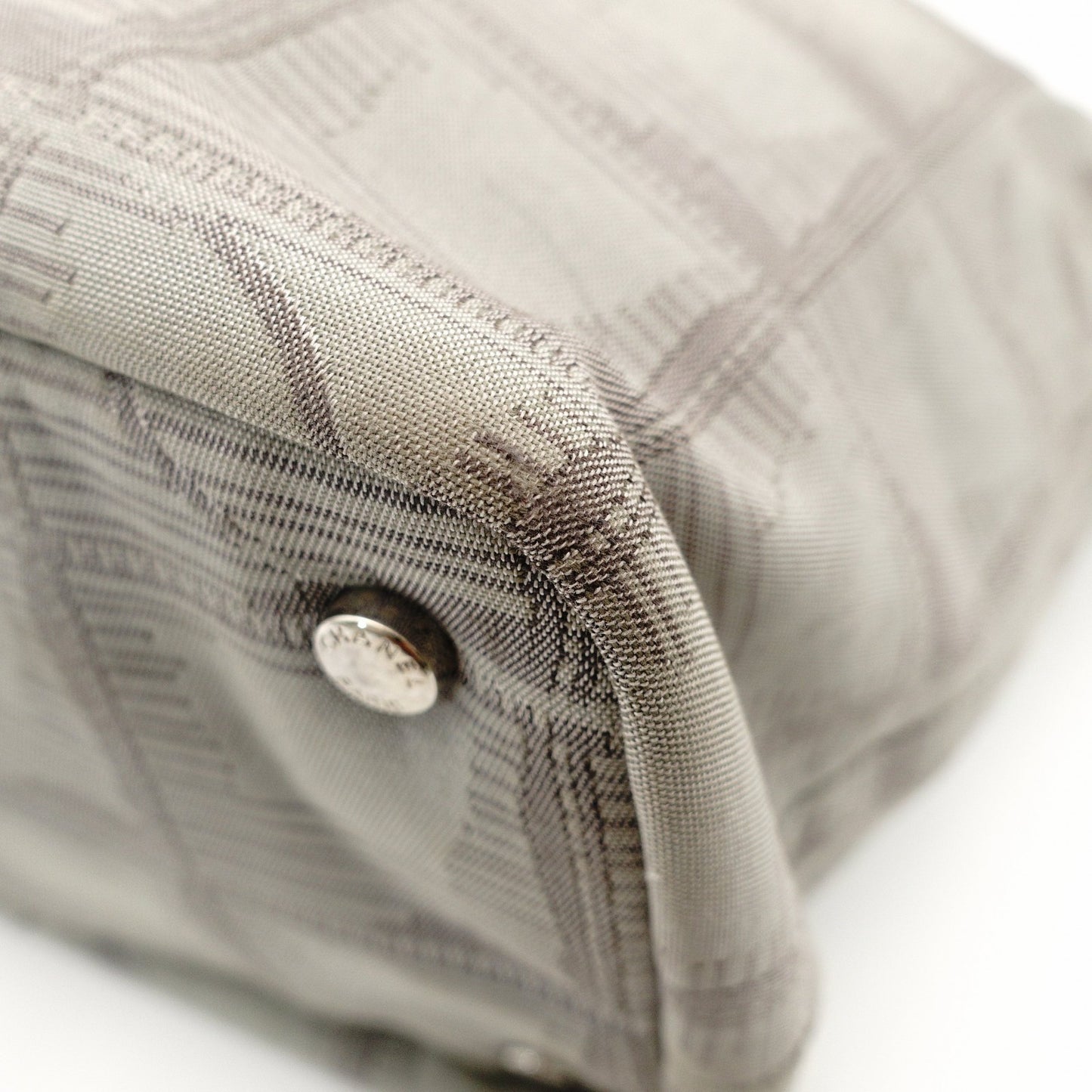 CHANEL New Neutra Tote Bag Nylon Gray Shoulder Bag Leather 7-10-379