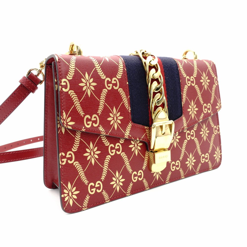 GUCCI Sylvie Bee & Star Shoulder Bag Red Red Leather Gold Hardware Crossbody 7-10-974