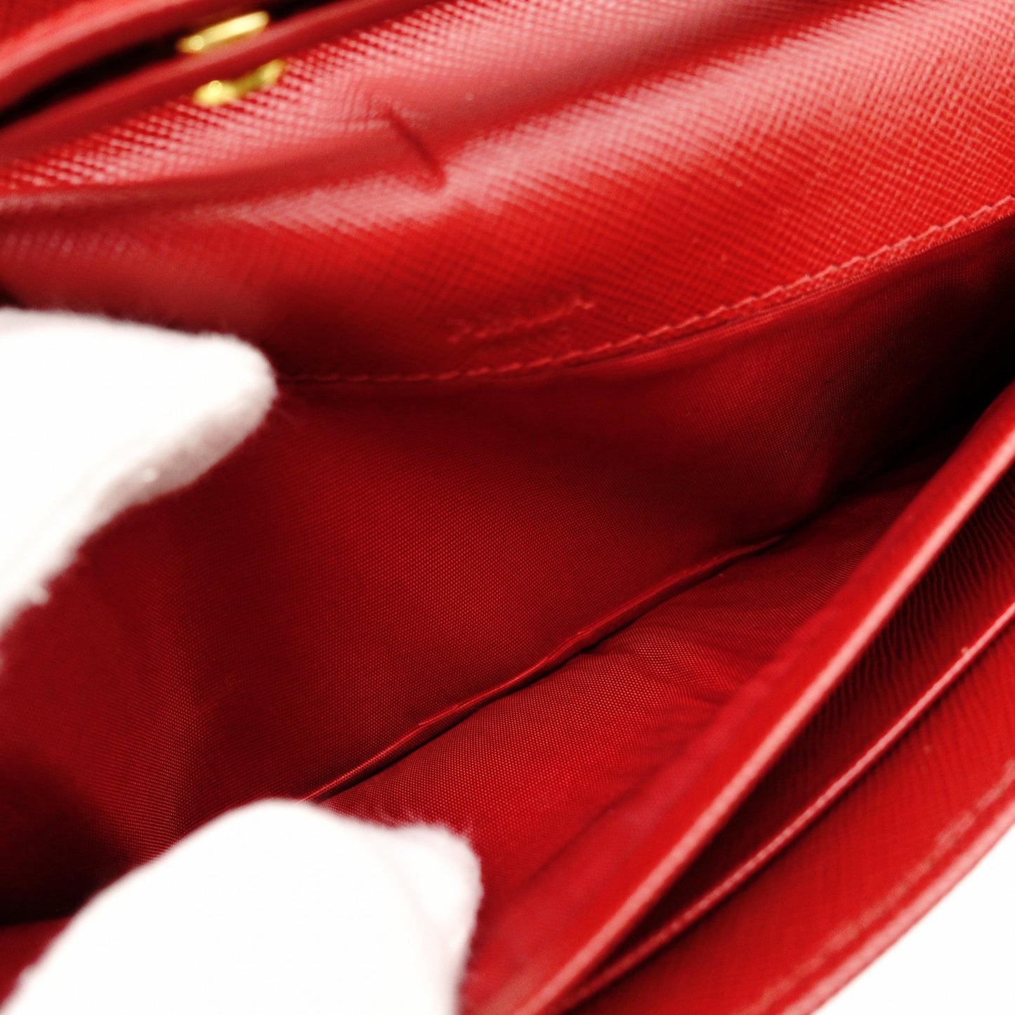 PRADA Saffiano Leather Chain Shoulder Bag Red Leather Crossbody Gold Hardware 7-9-736