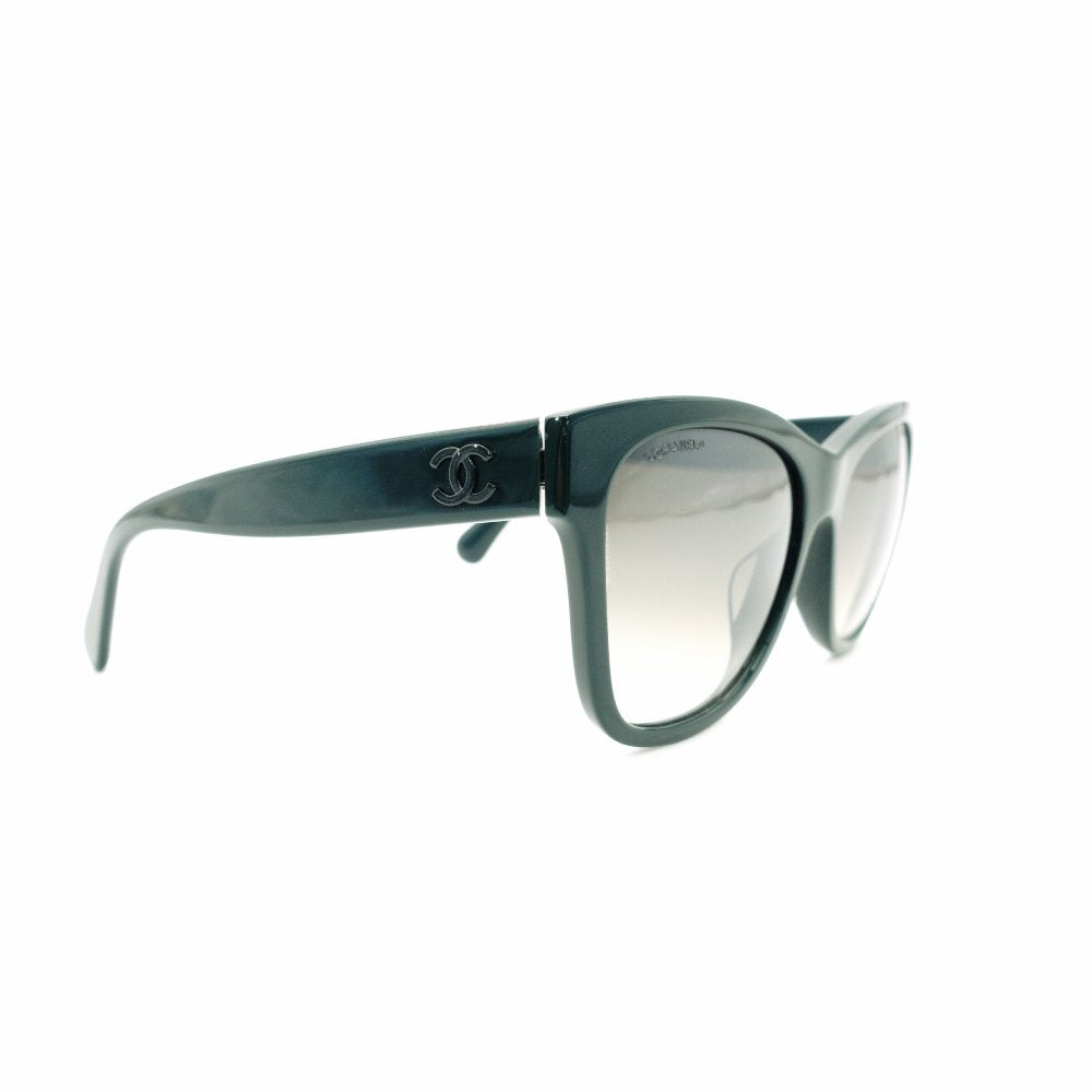CHANEL Sunglasses CC Logo Green Plastic Unisex Green with Case 7-10-1102