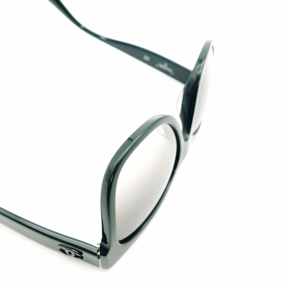 CHANEL Sunglasses CC Logo Green Plastic Unisex Green with Case 7-10-1102