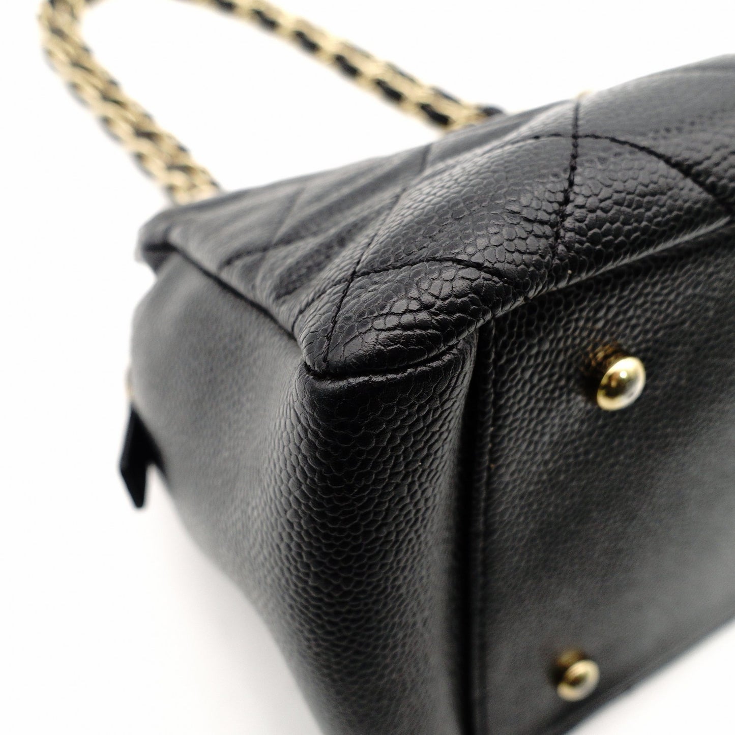 CHANEL Matelassé Caviar Leather Chain Shoulder Bag Black Leather Black Shoulder 7-10-1024