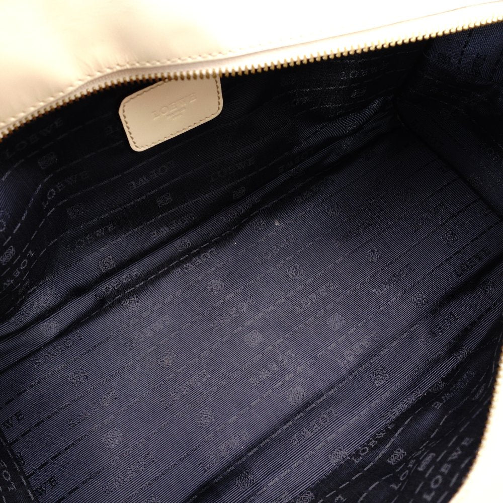 LOEWE Amazona 28 Handbag Beige Patent Leather Ivory Logo 7-11-829