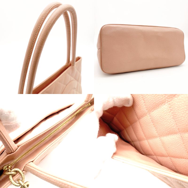 CHANEL Reissue Tote Bag Caviar Leather Medallion Pink Shoulder Tote Bag CC Logo Gold Hardware 7-8-509