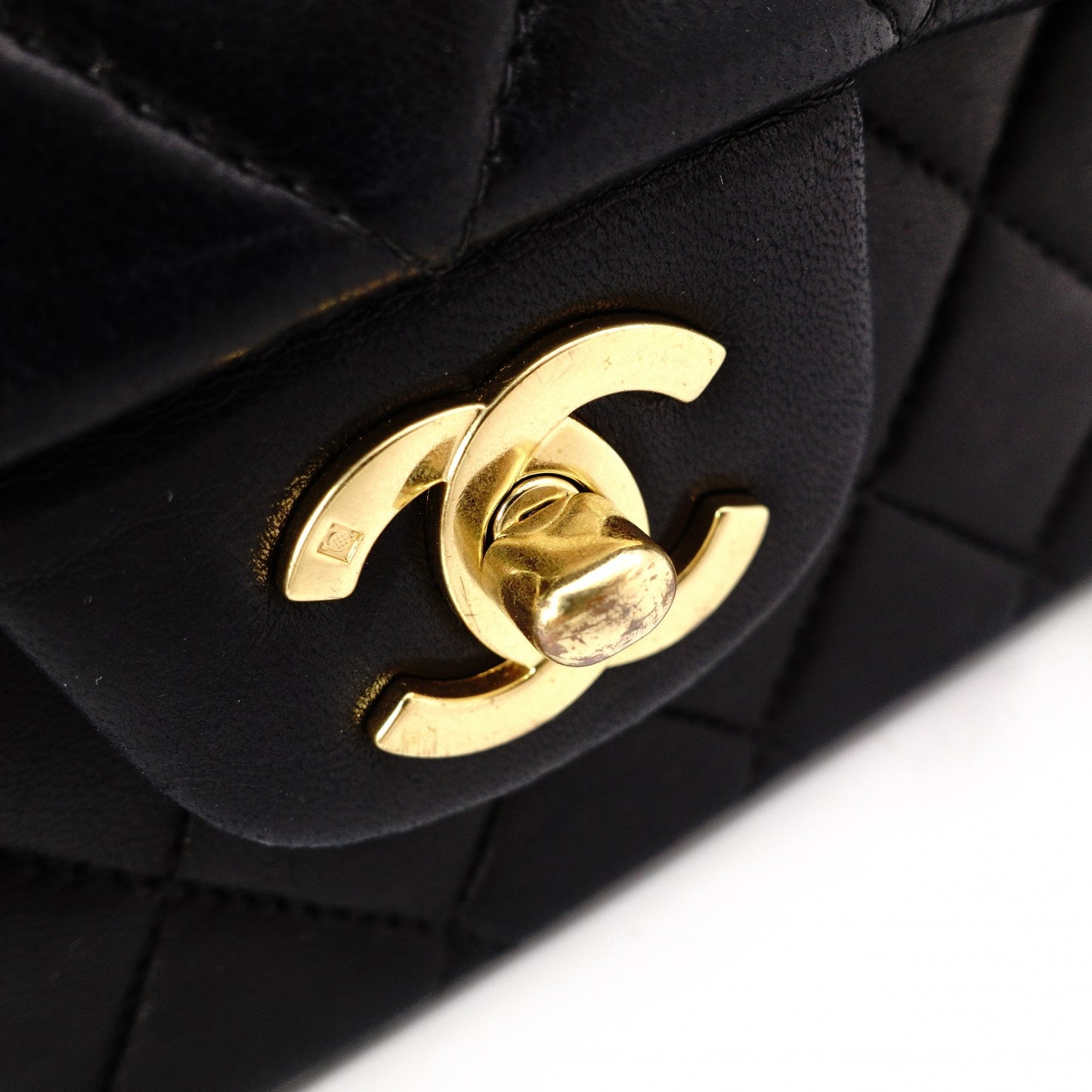 CHANEL シャネル クラシック Wフラップ ショルダーバッグ レザー【中古】 レディース