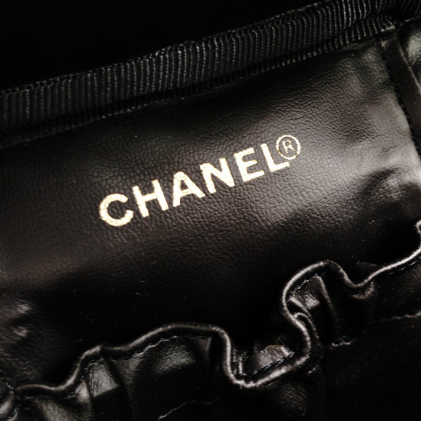 CHANEL Coco Mark Patent Leather Black Vanity Bag Black Handbag Vintage 7-11-770