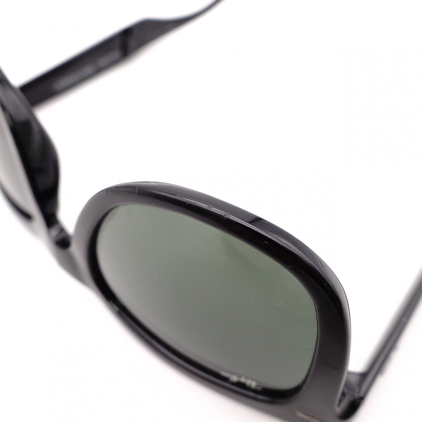 Ray-Ban Wayfarer Sunglasses, Plastic, Black