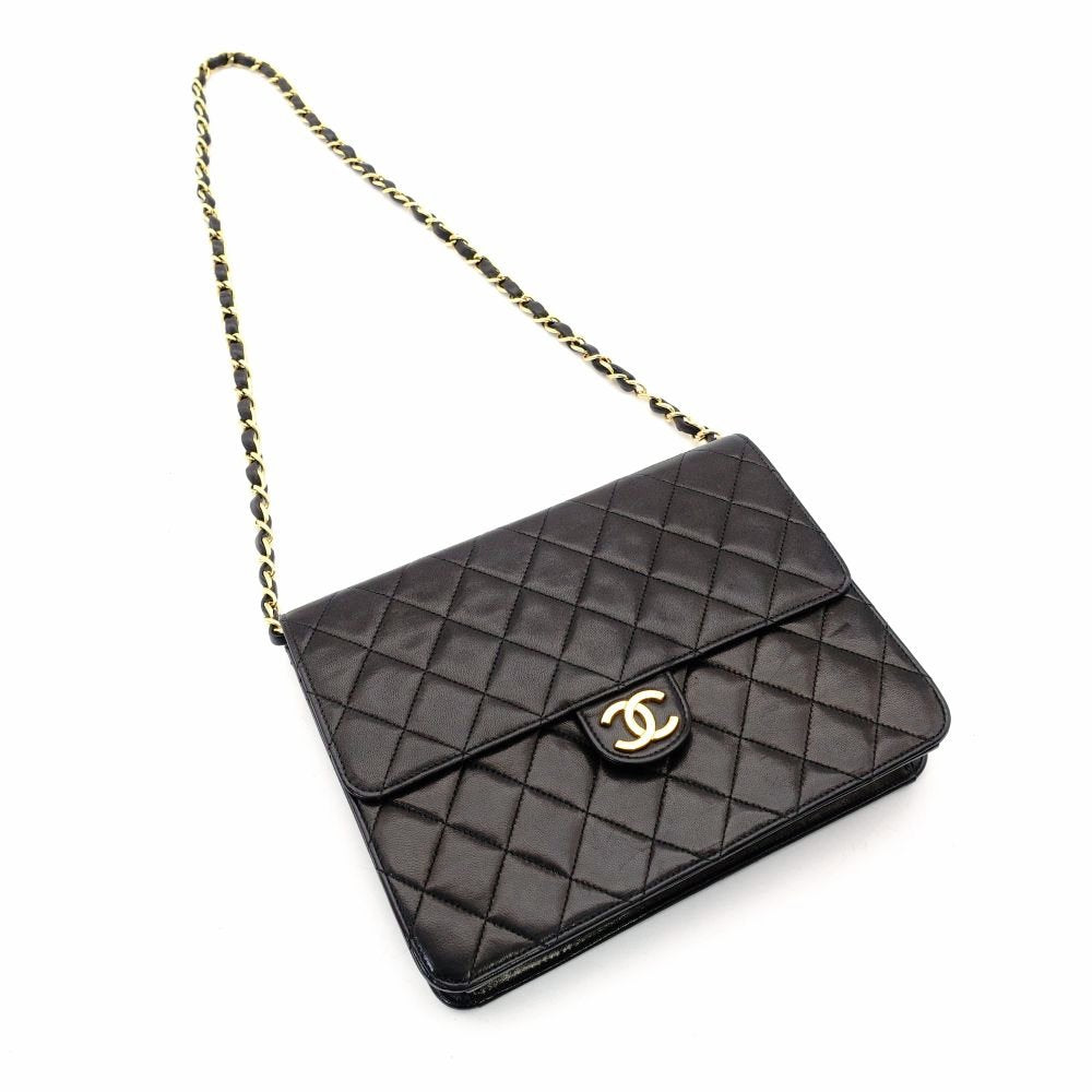 CHANEL Matelassé Chain Shoulder Bag Single Black Lambskin Black Leather Vintage Gold Hardware 7-12-077