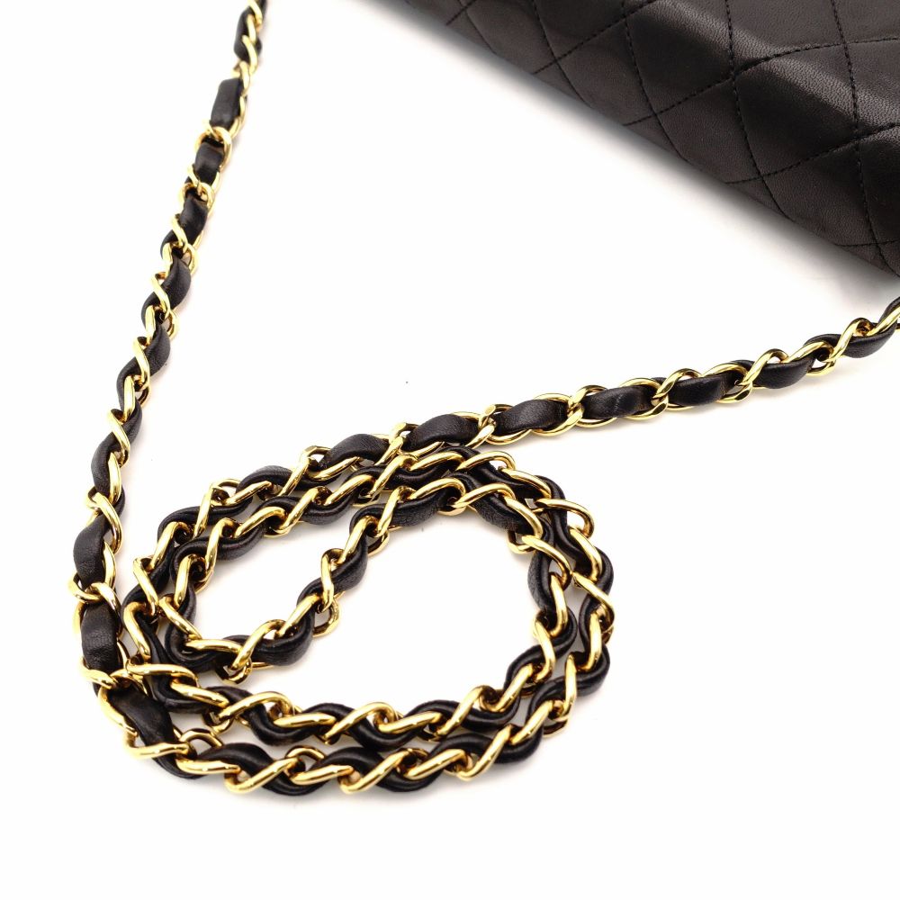 CHANEL Matelassé Chain Shoulder Bag Single Black Lambskin Black Leather Vintage Gold Hardware 7-12-077
