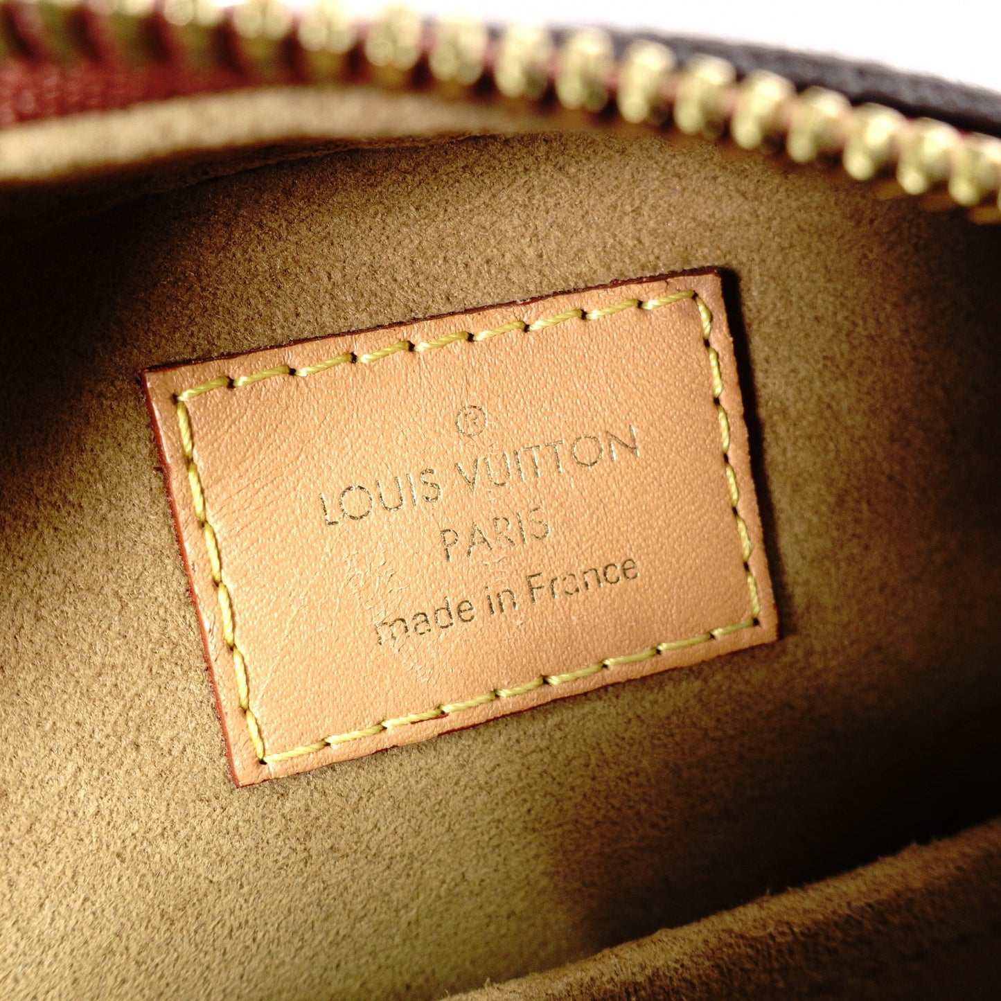 LOUIS VUITTON BoIte Chapeau Souple PM Monogram Shoulder Bag