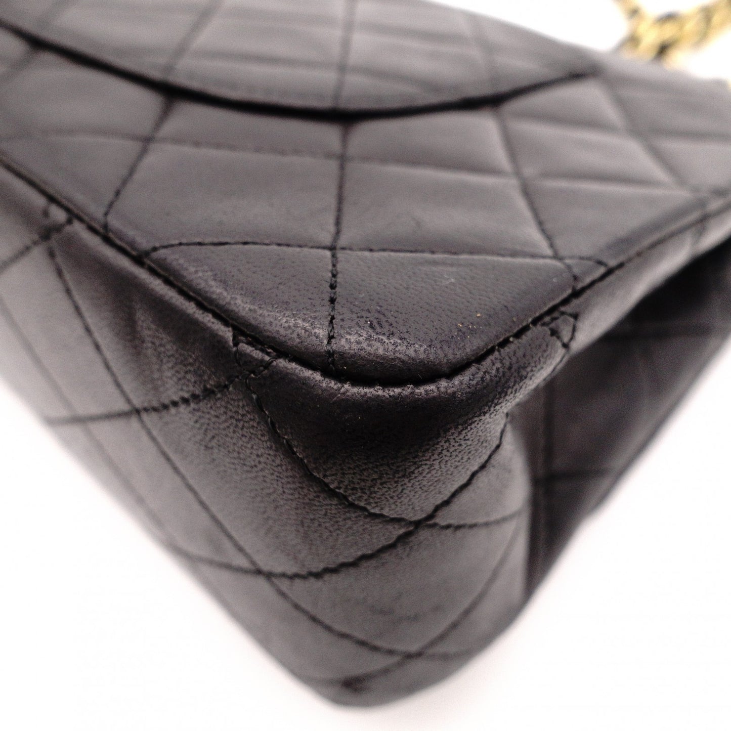 CHANEL Matelassé Classic Lambskin Shoulder Bag, Leather, Black, Gold Hardware