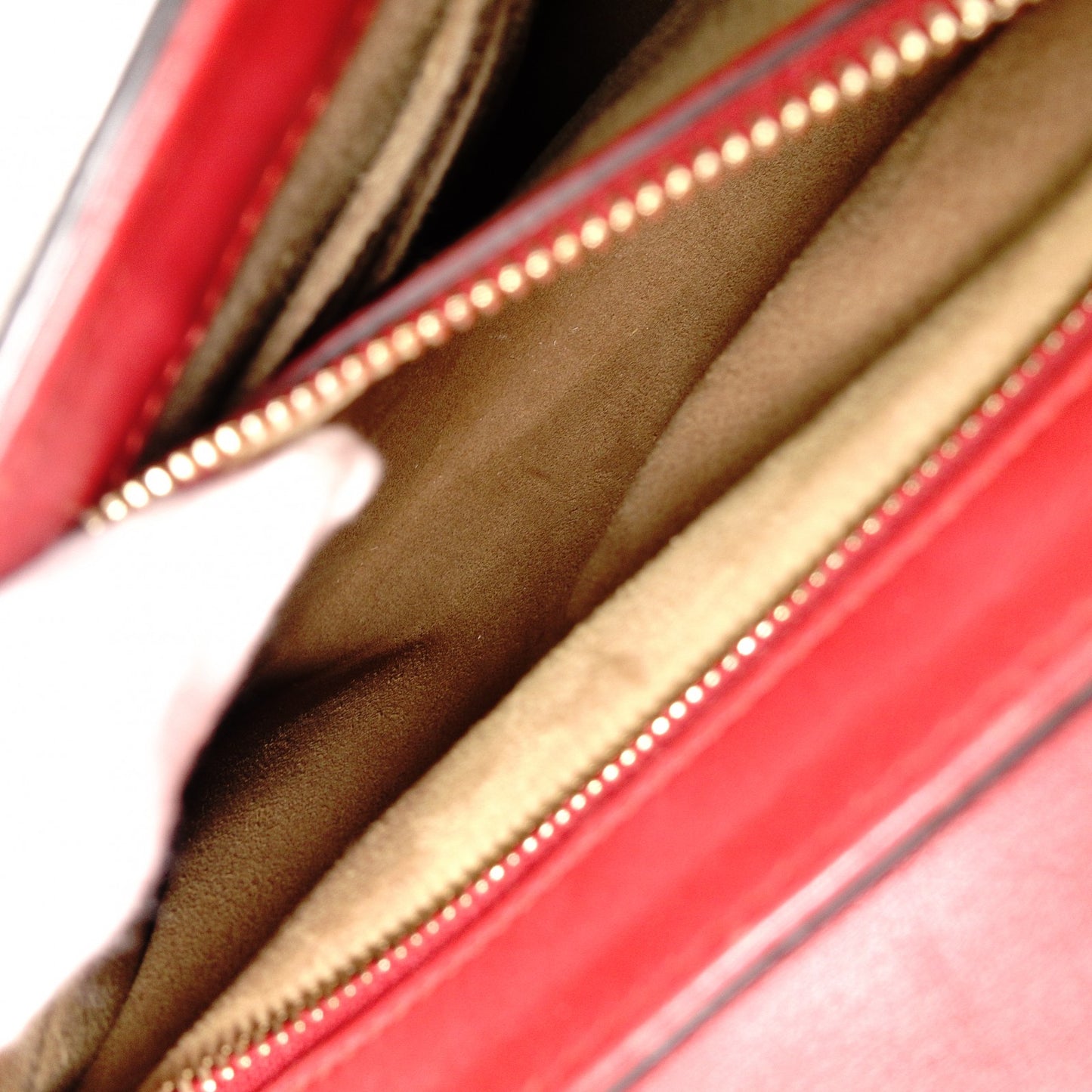 GUCCI Padlock Medium GG Supreme Canvas Shoulder Bag