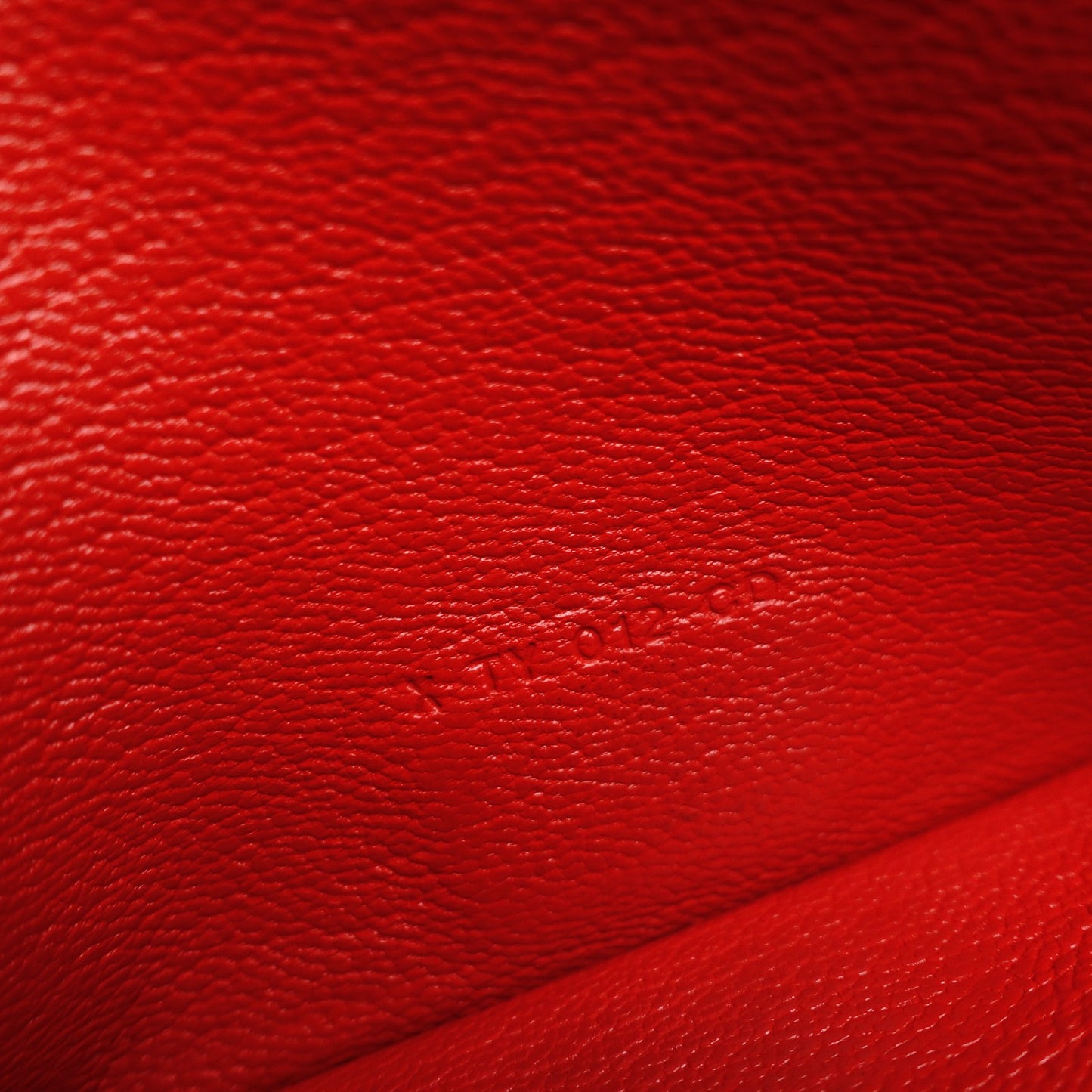 HERMES Veau Soufflé Long Wallet Red Leather Gold Hardware Red X-Stamped Wallet 7-12-282