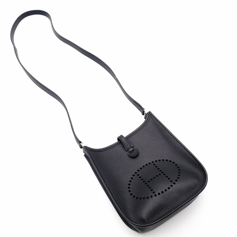 Hermès Evelyn TPM Black Shoulder Bag Black Leather □H Stamped Crossbody 7-11-801