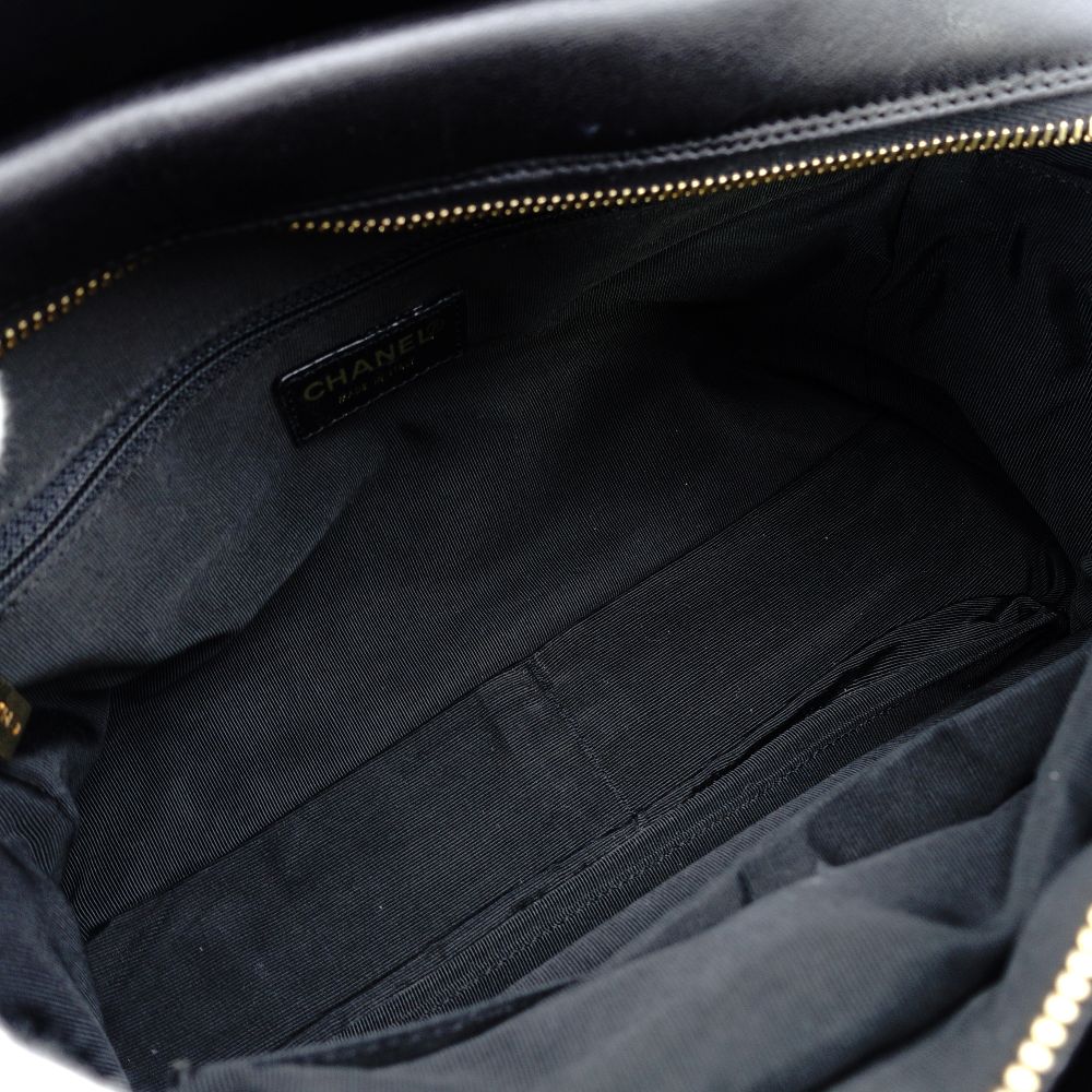 CHANEL Matelassé Lambskin Black Chain Shoulder Bag Black Leather Shoulder Gold Hardware 7-10-688