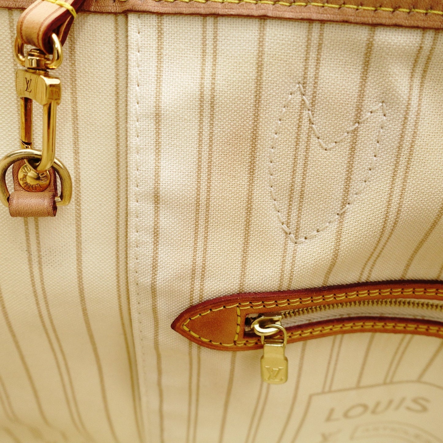 LOUIS VUITTON Neverfull MM Damier Azur Tote Bag with Pouch White-Tone Shoulder 7-12-105