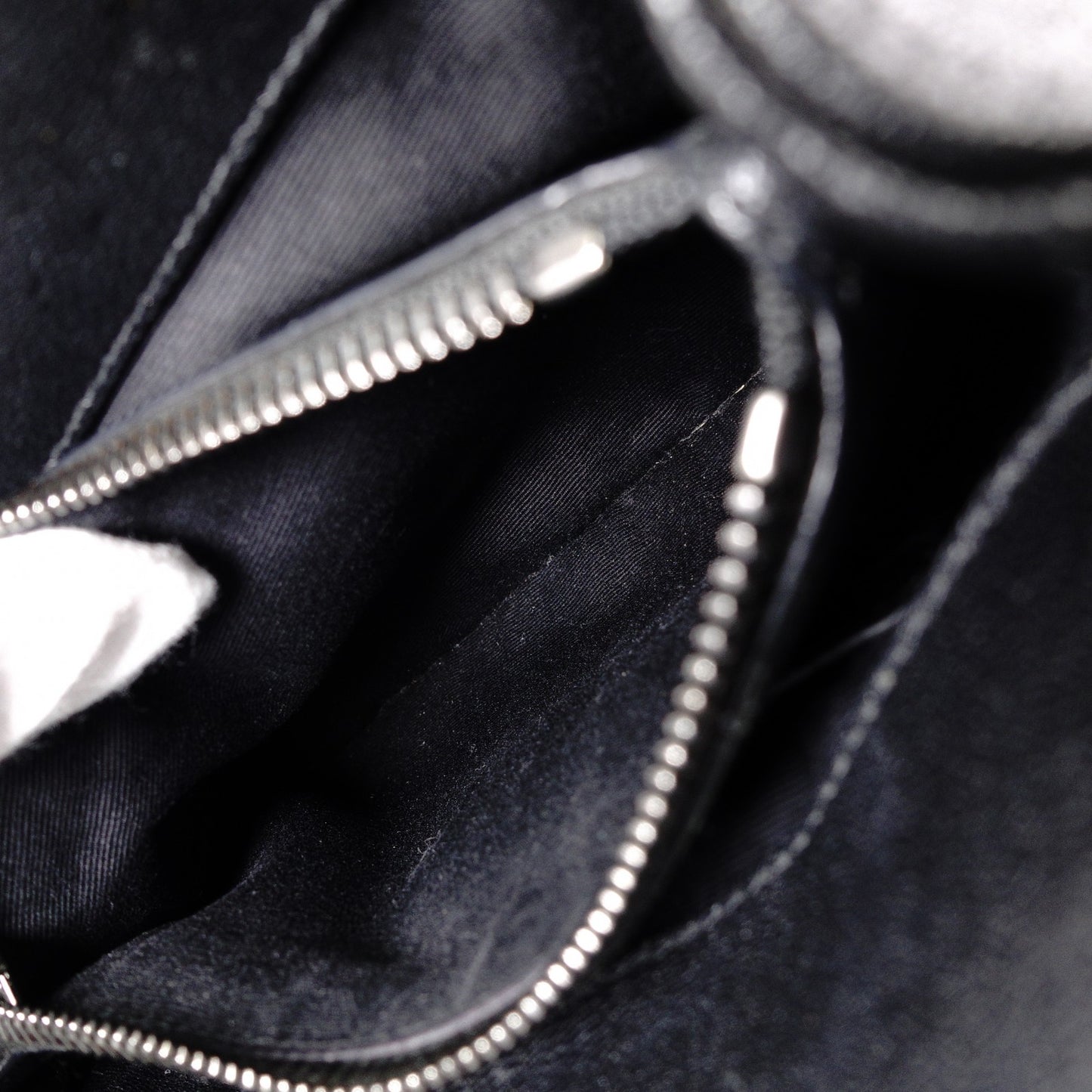Saint Laurent YSL College Chain Shoulder Bag Black Leather Logo 2-Way Silver Hardware 7-8-375