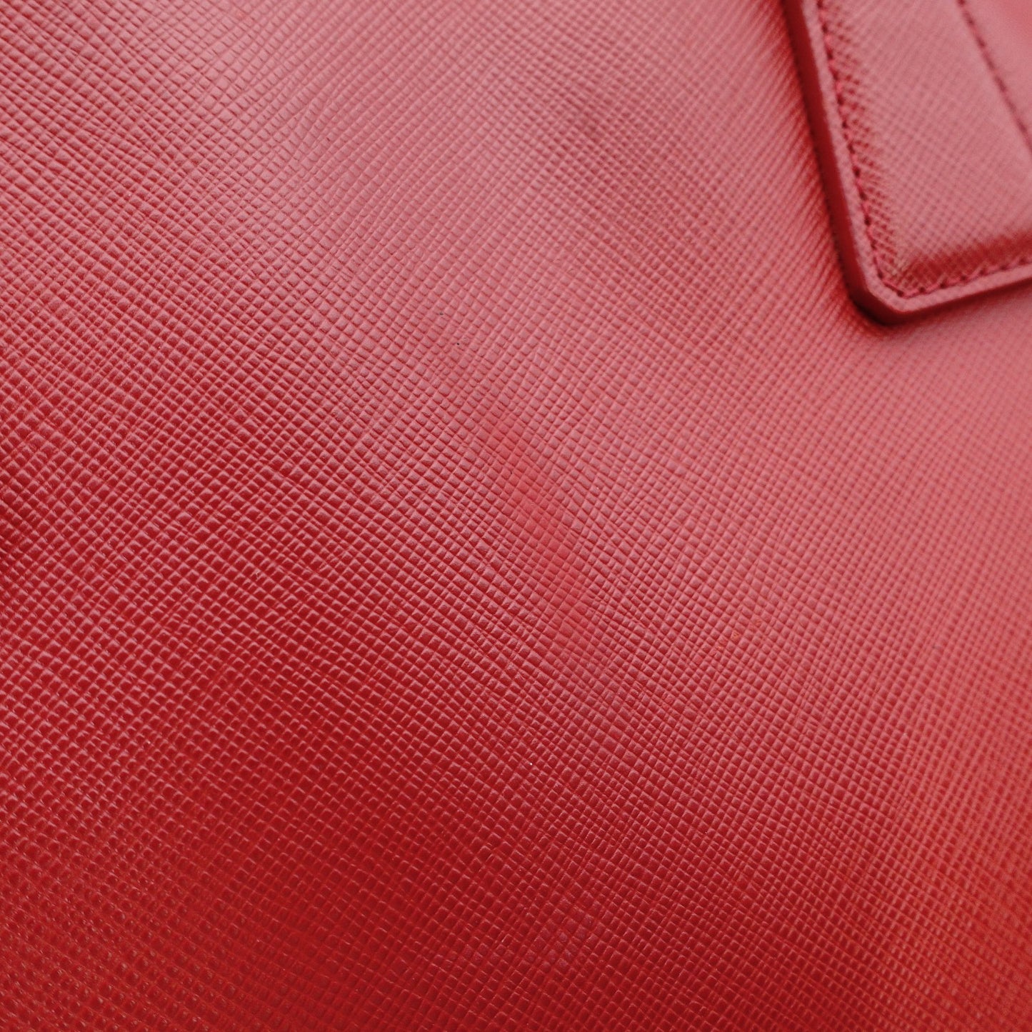PRADA Galleria Handbag Red Leather Handbag Red Gold Hardware Saffiano 7-10-724