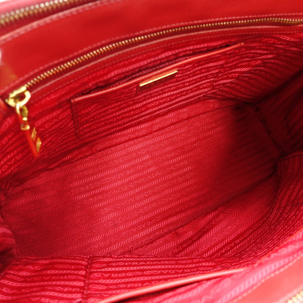 PRADA Galleria Handbag Red Leather Handbag Red Gold Hardware Saffiano 7-10-724