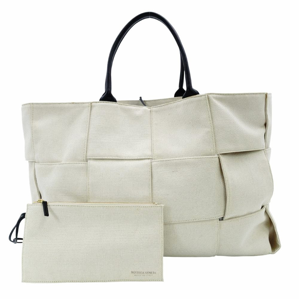 Bottega Veneta Intrecciato Tote Bag Canvas Off-White × Black Shoulder Pouch Included 7-12-042