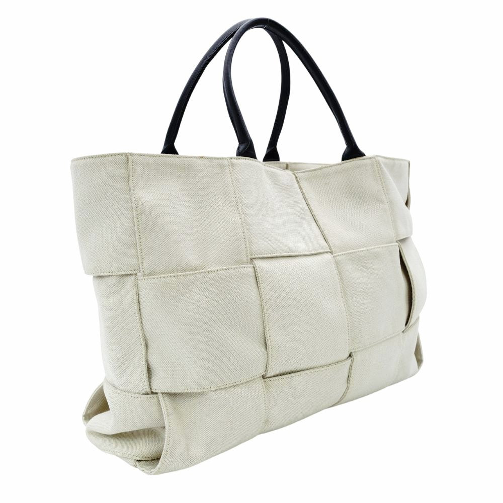 Bottega Veneta Intrecciato Tote Bag Canvas Off-White × Black Shoulder Pouch Included 7-12-042