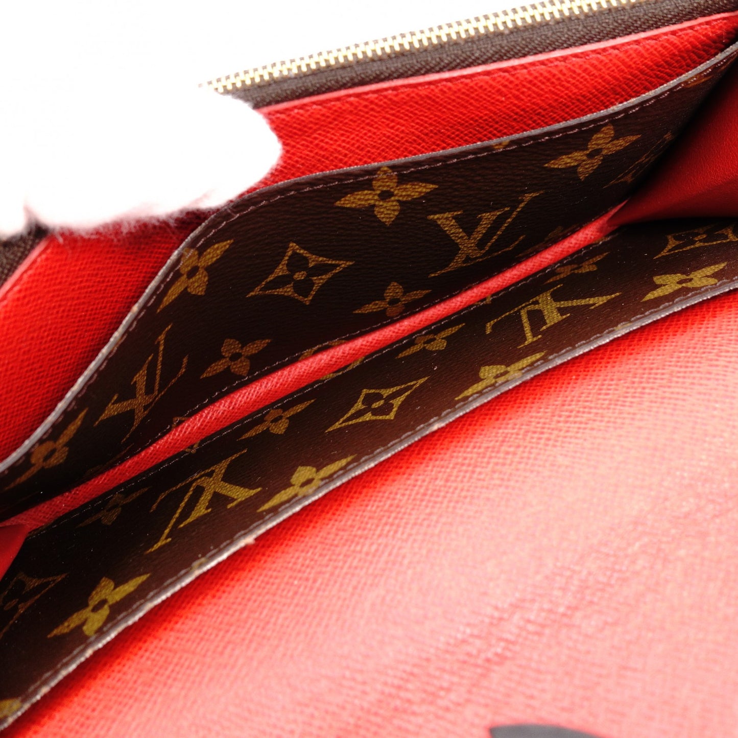 LOUIS VUITTON Portofolio Emily Monogram