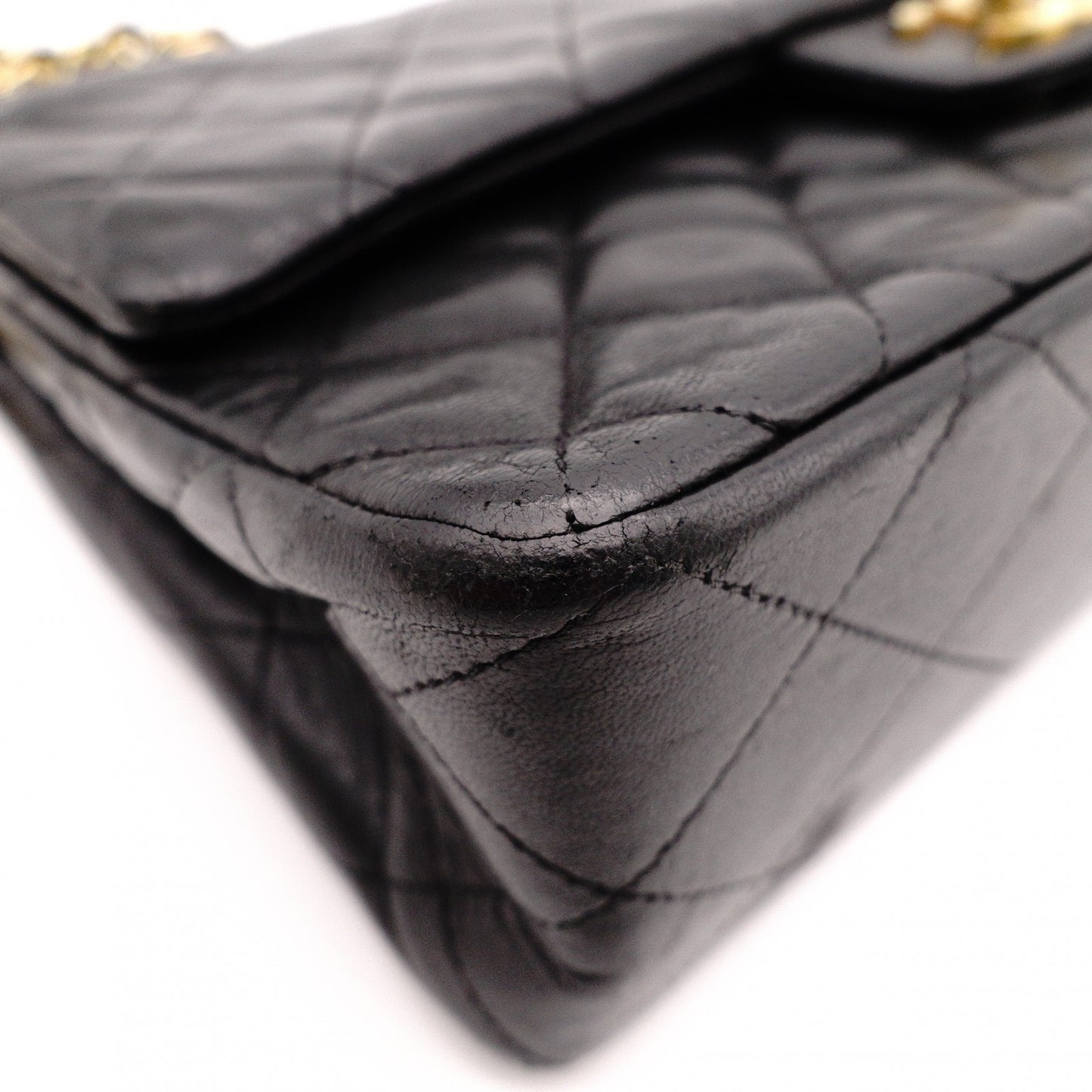 CHANEL Matelassé 25 Classic Lambskin Shoulder Bag, Leather, Black, Gold Hardware