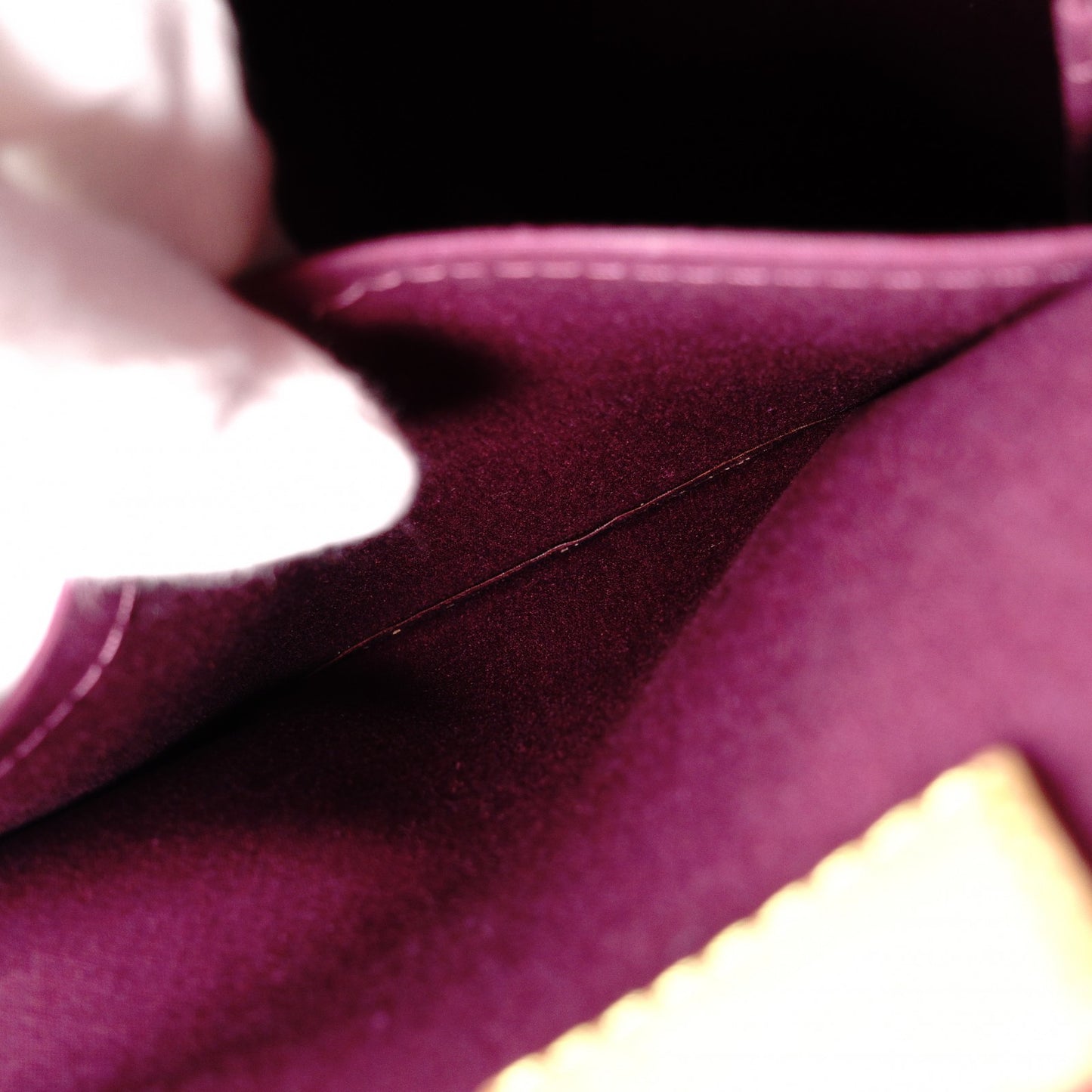 LOUIS VUITTON Bellevue GM Vernis Handbag, Patent Leather, Purple