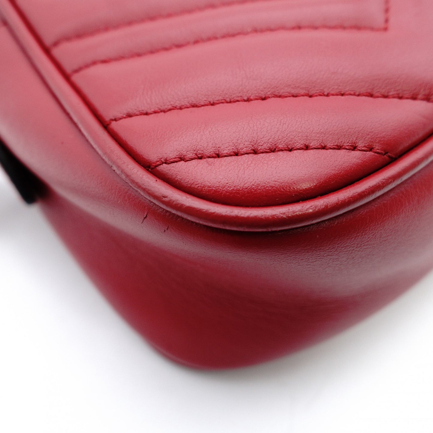 GUCCI GG Marmont Chain Shoulder Bag Leather Red Crossbody Red Gold Hardware 7-12-461