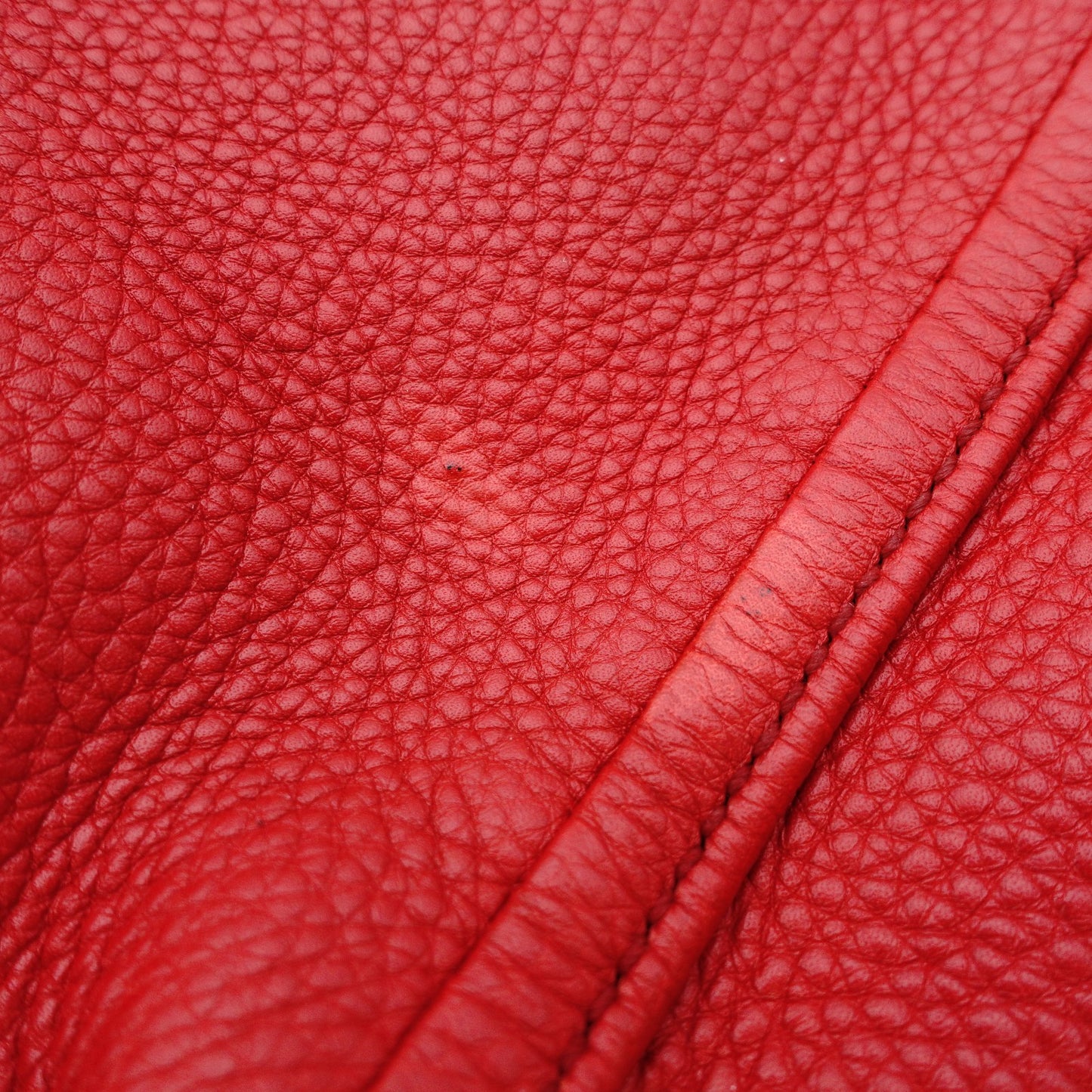 GUCCI Soho Tote Bag Red Leather Shoulder Fringe GG Logo 7-12-208