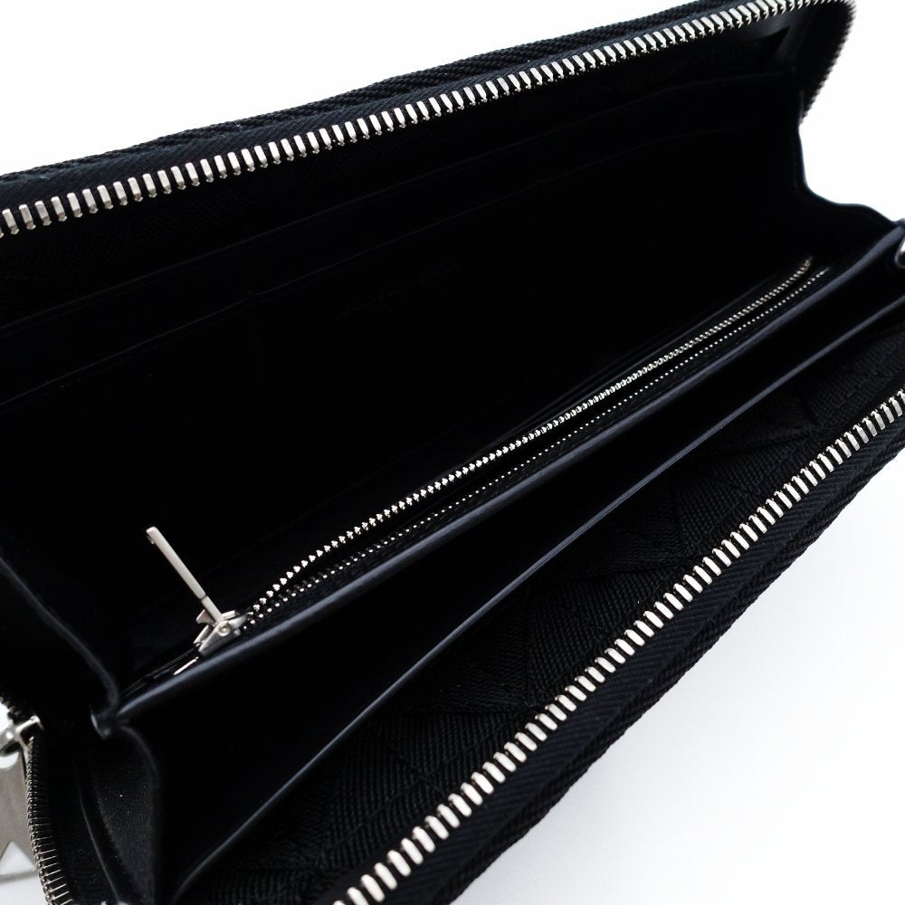Bottega Veneta 24 Zip Wallet Black Nylon Black Wallet 7-12-788