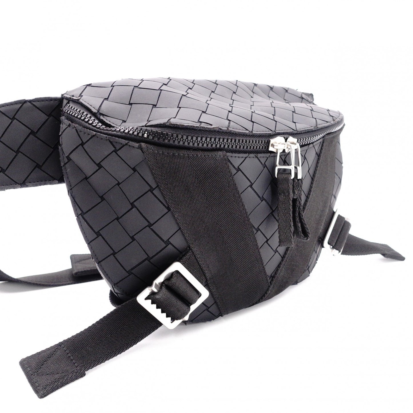 BOTTEGAVENETA Intrecciato Shoulder Bag, Rubber, Black, Men's Body Bag