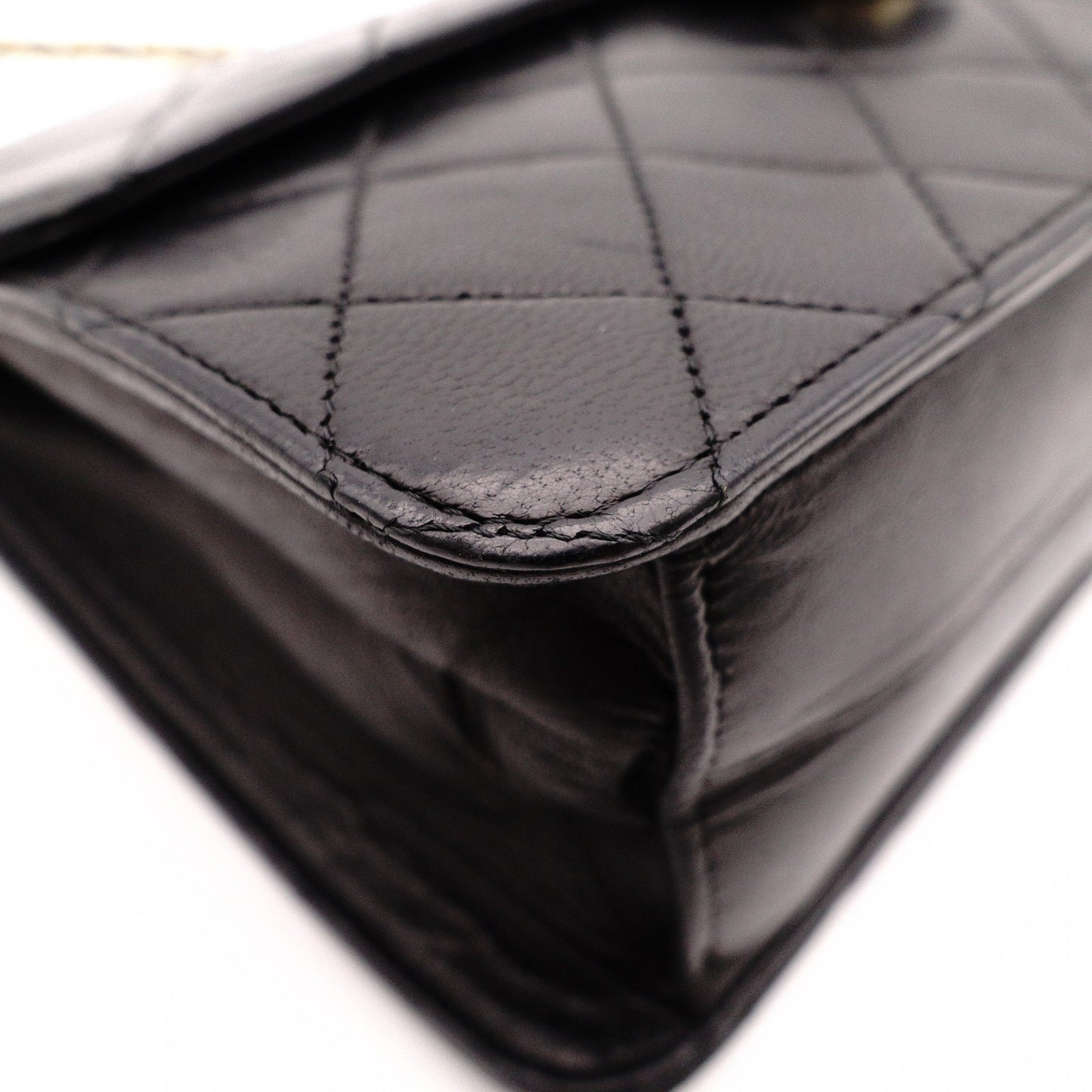 CHANEL Lambskin Classic Single-Flap Shoulder Bag, Leather, Black, Gold Hardware