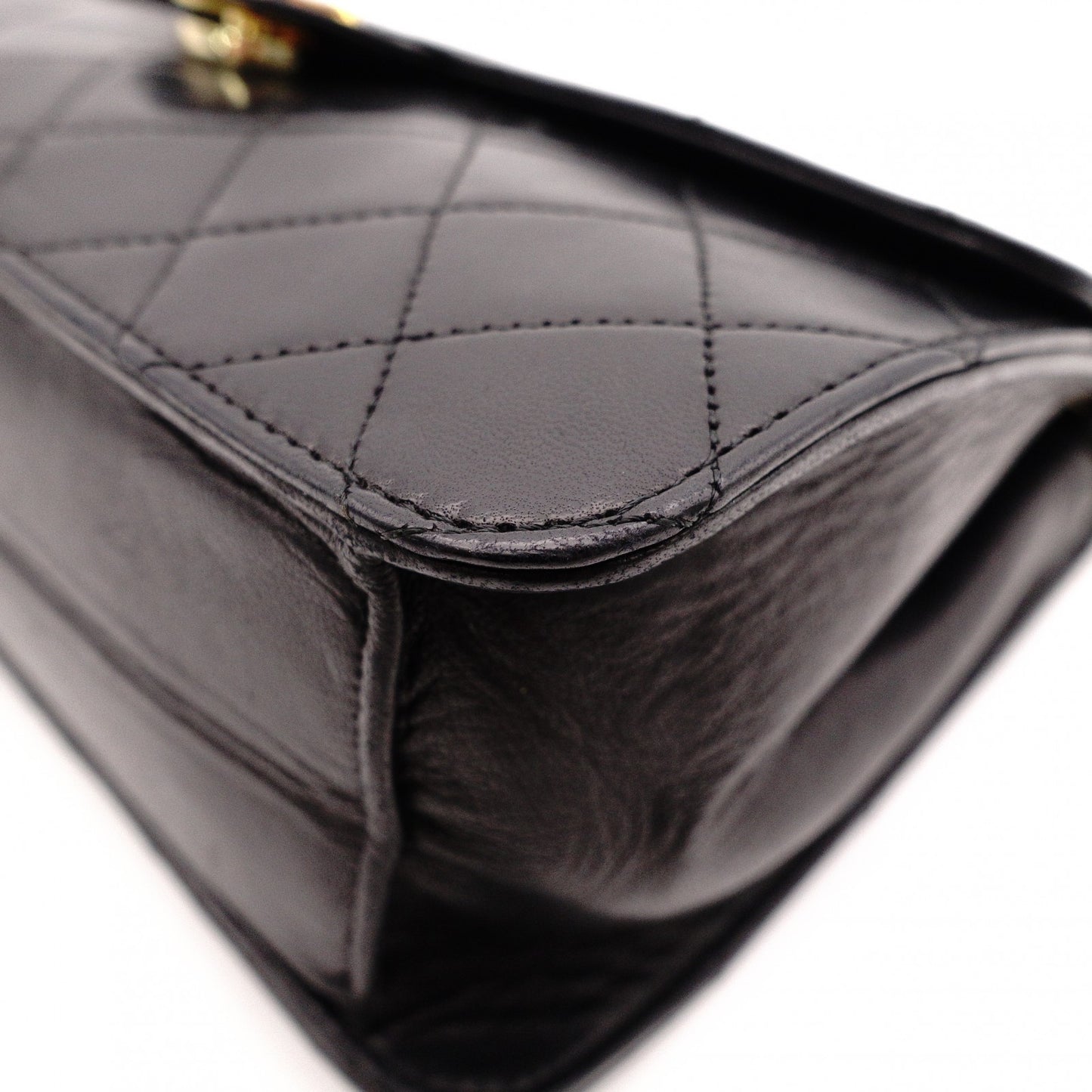 CHANEL Lambskin Classic Single-Flap Shoulder Bag, Leather, Black, Gold Hardware