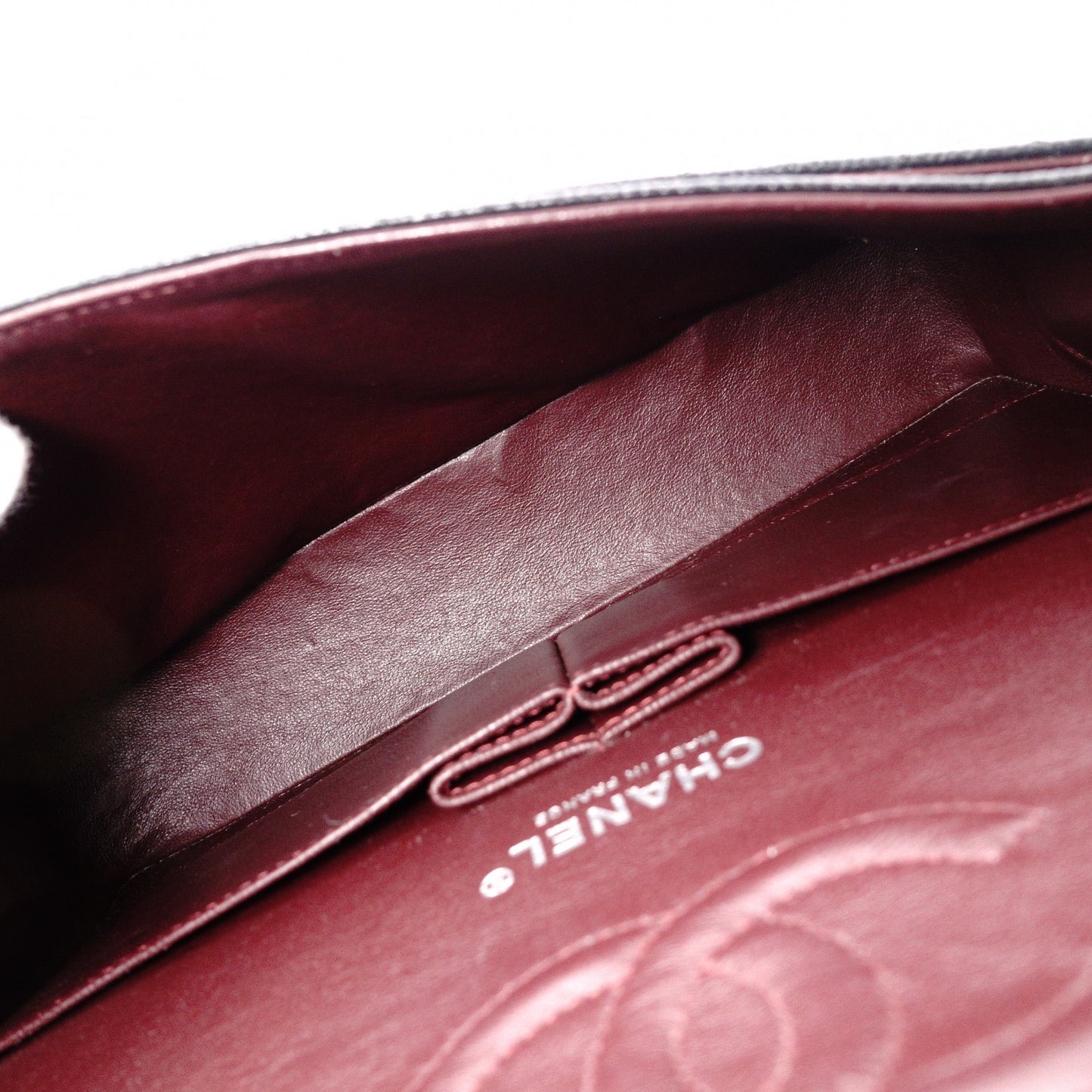 CHANEL シャネル キャビアスキン クラシック Wフラップ ショルダーバッグ レザー ブラック【中古】 レディース