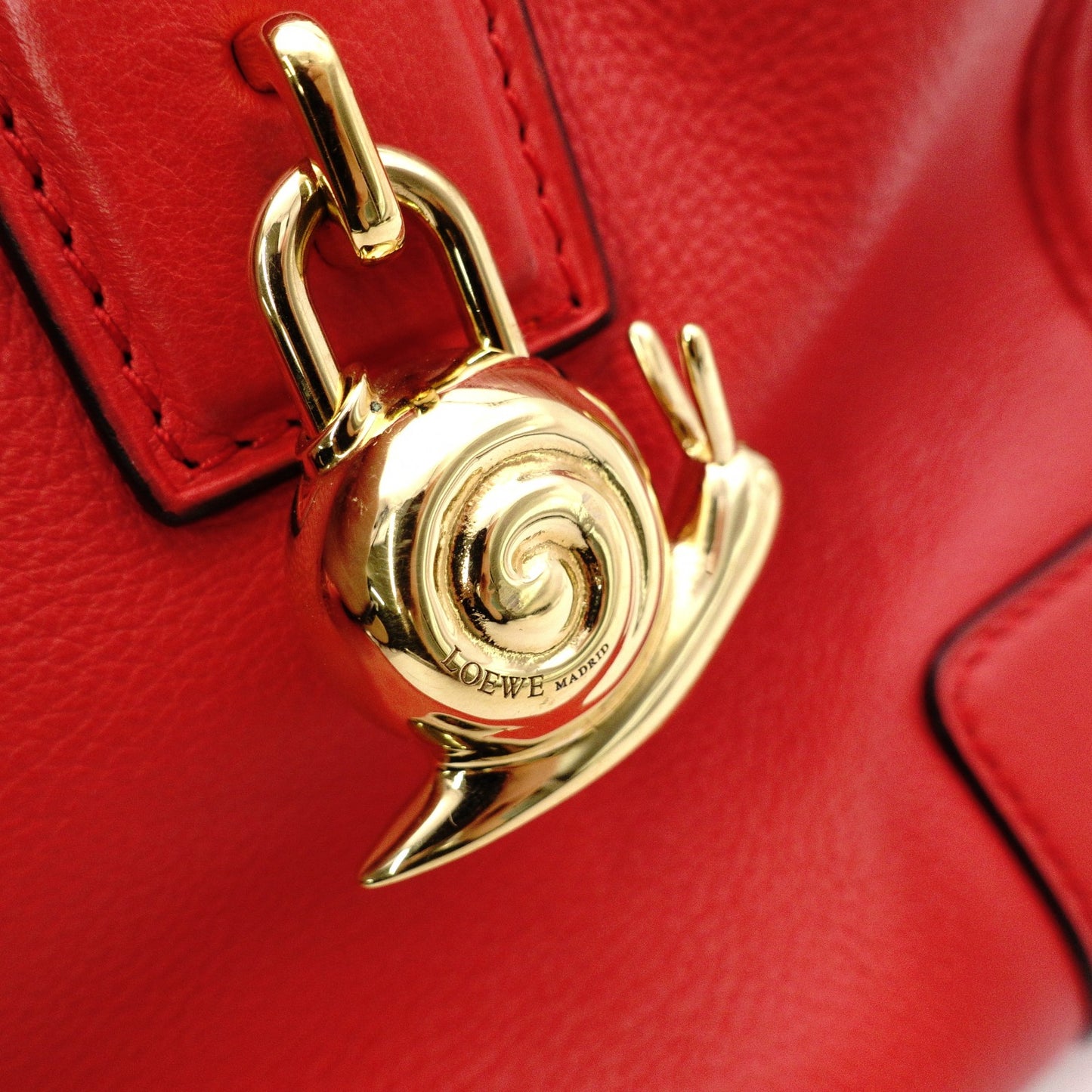 LOEWE Amazonas Handbag, Leather, Red, Anagram, Gold Hardware