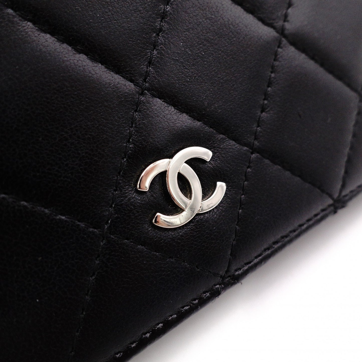 CHANEL Lambskin Matelassé Long Wallet, Leather, Black, Silver Hardware, CC Logo