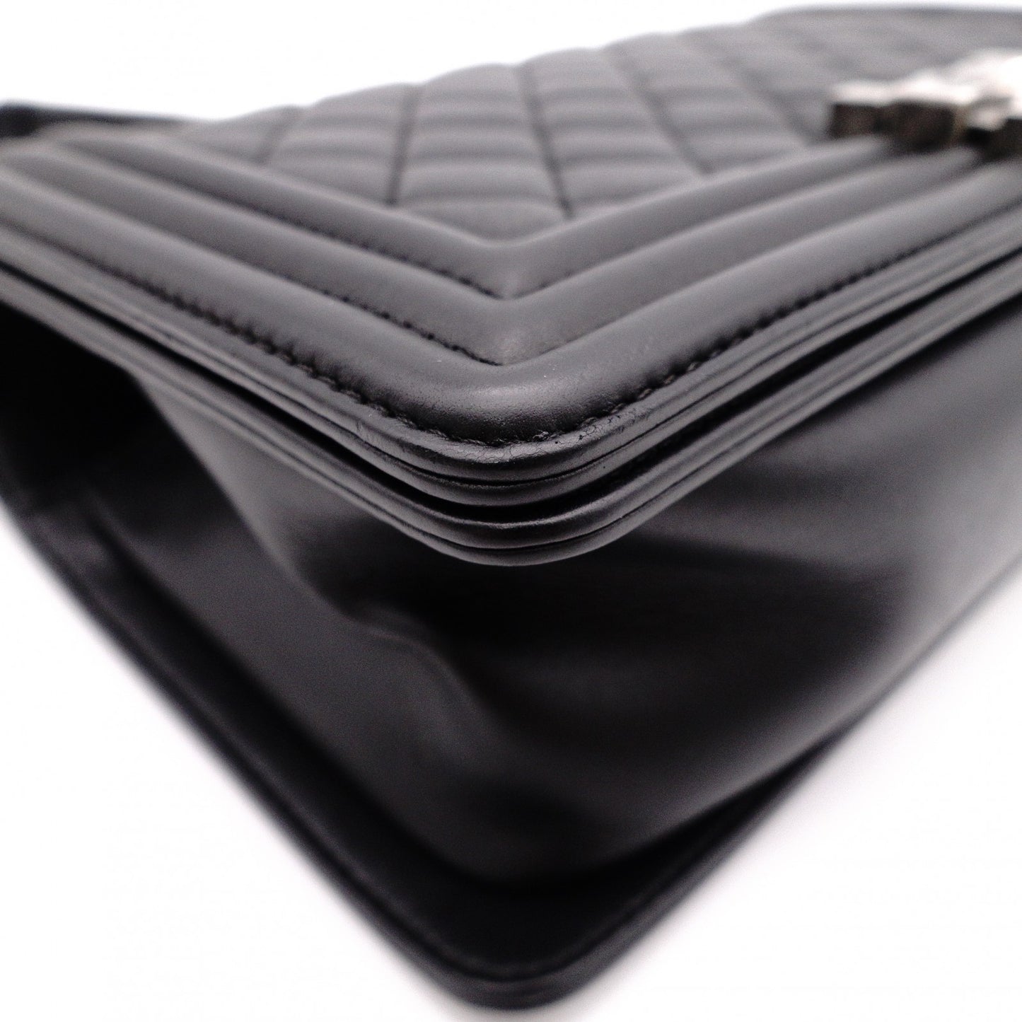 CHANEL Lambskin Boy Chanel 25 Shoulder Bag, Leather, Black, Gunmetal Hardware