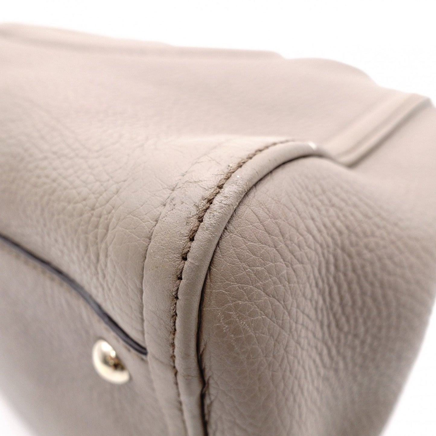GUCCI Soho Shoulder Bag, Leather, Greige