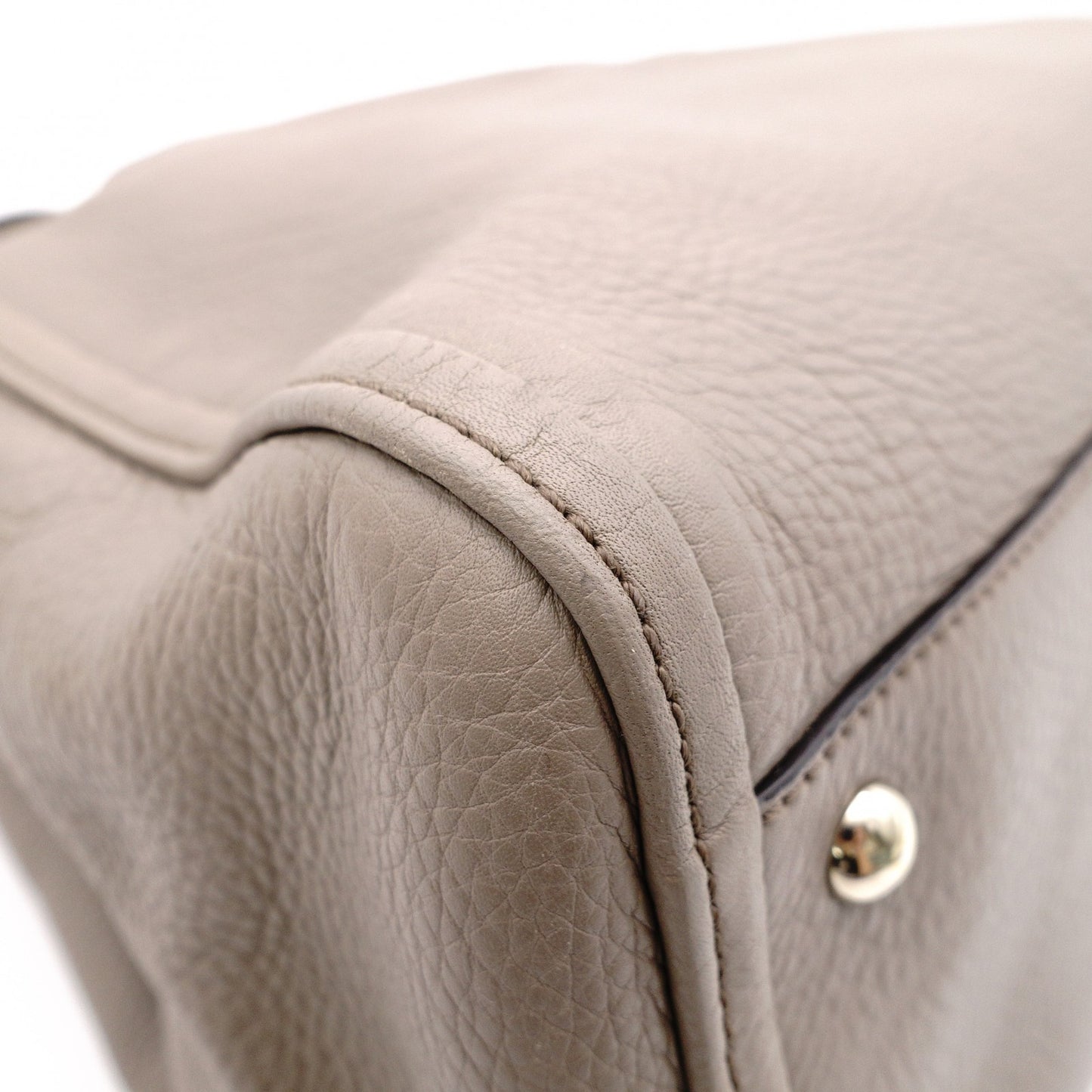 GUCCI Soho Shoulder Bag, Leather, Greige