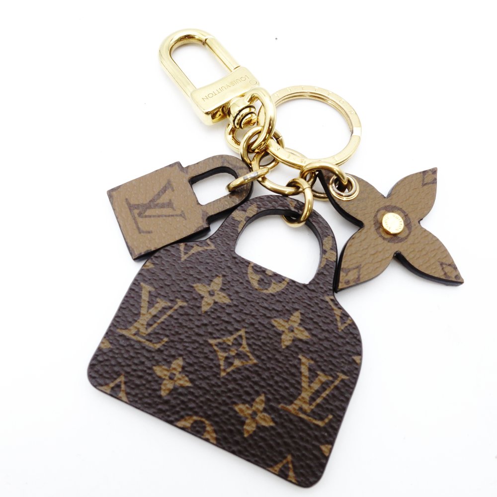 LOUIS VUITTON Bag Charm Illustré Bag To School Monogram Charm Key Holder 7-11-435