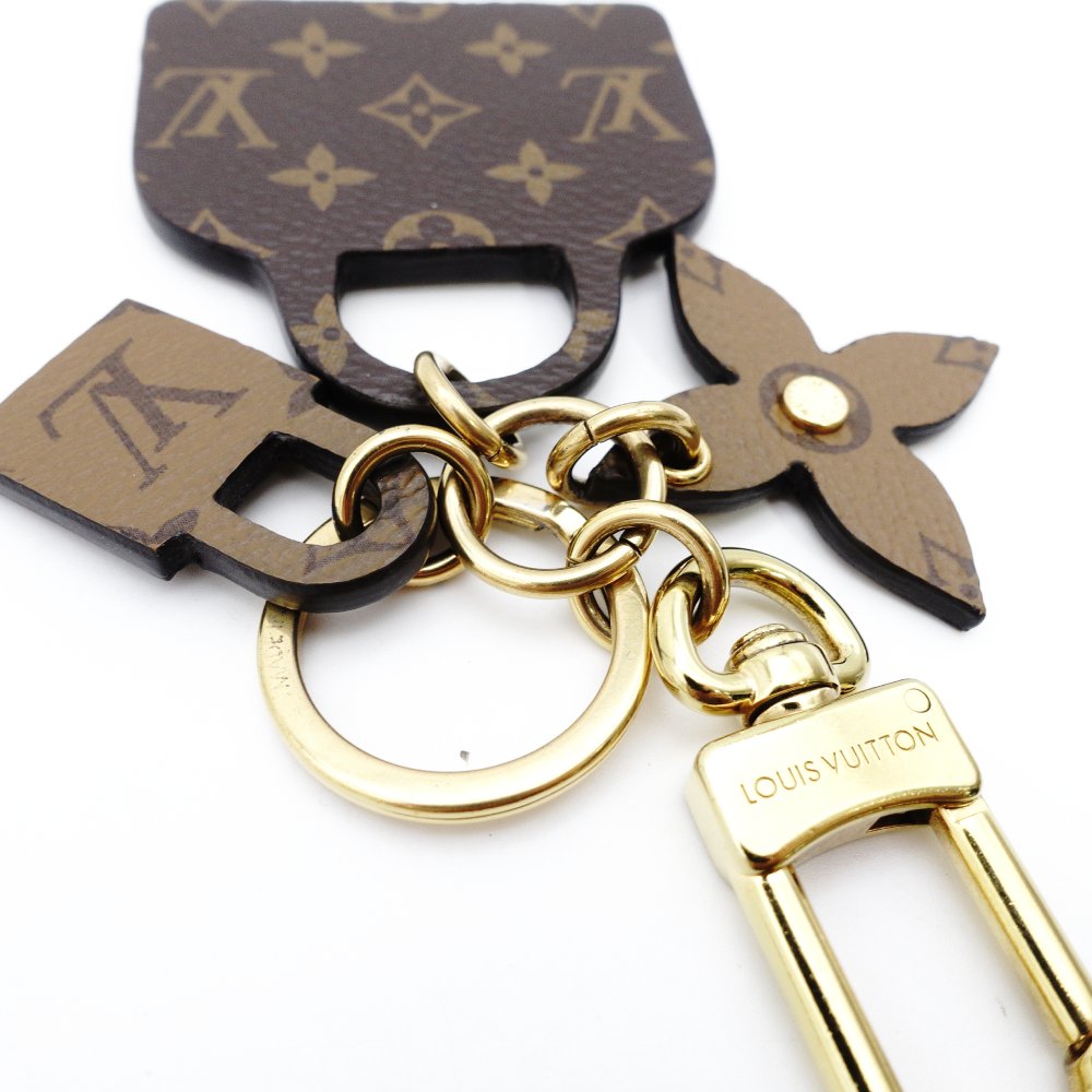 LOUIS VUITTON Bag Charm Illustré Bag To School Monogram Charm Key Holder 7-11-435