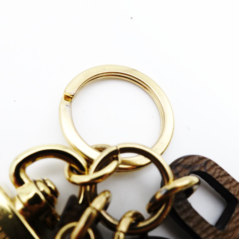 LOUIS VUITTON Bag Charm Illustré Bag To School Monogram Charm Key Holder 7-11-435