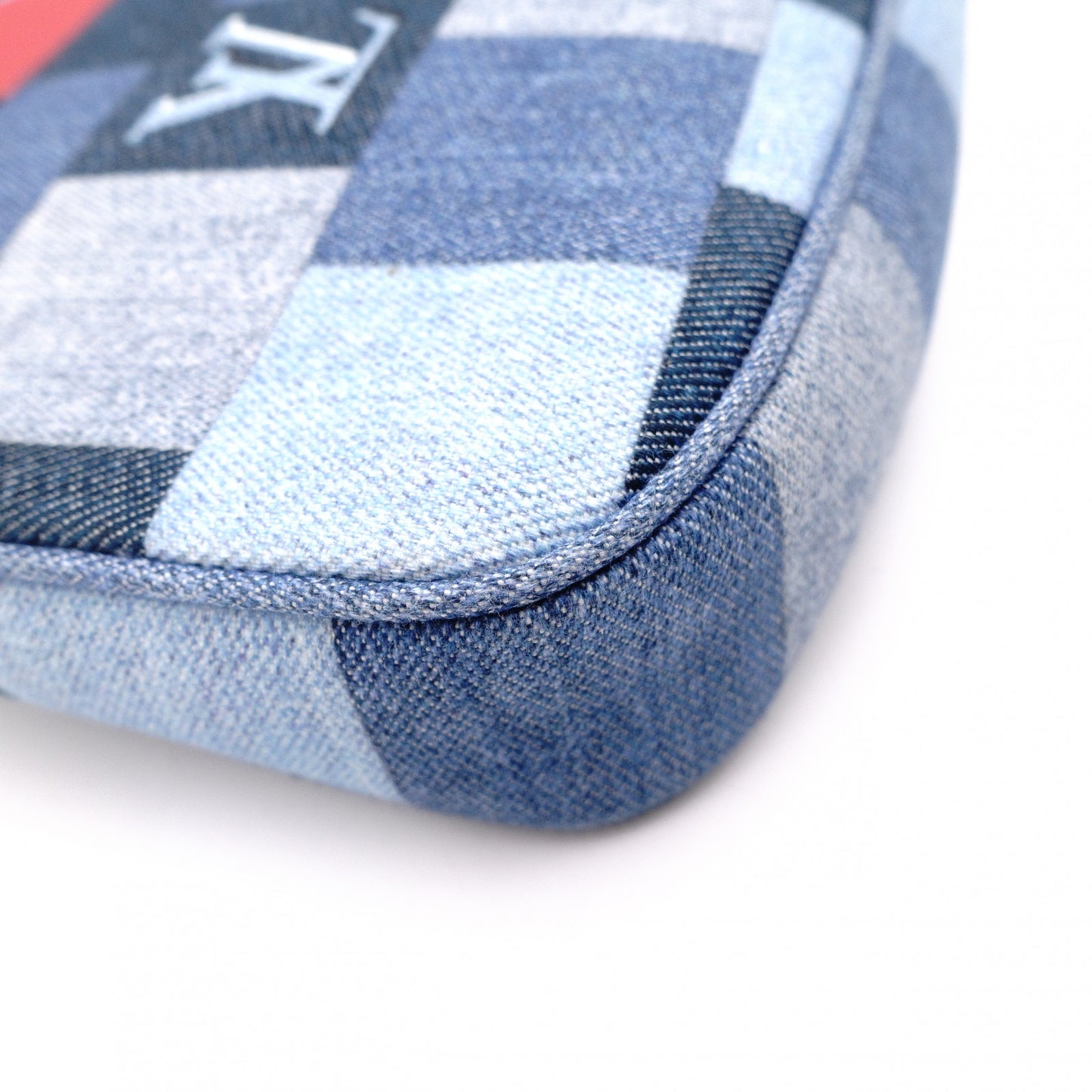 LOUIS VUITTON Multipochette Accessoires Denim Shoulder Bag