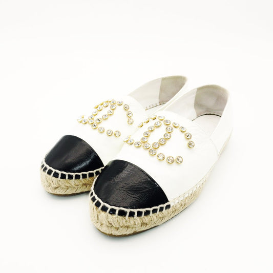 CHANEL Espadrilles Black × White Leather CC Logo Size 38 Approx. 9.4"~9.6" Patent Leather 7-12-926