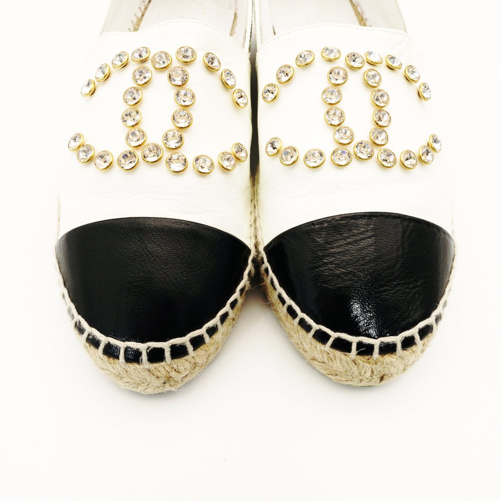 CHANEL Espadrilles Black × White Leather CC Logo Size 38 Approx. 24cm~24.5cm Patent Leather 7-12-926