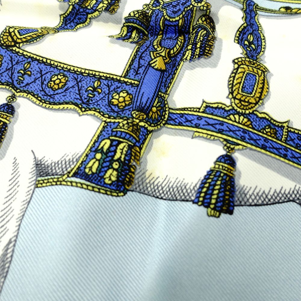 HERMES Carré 90 Grand Apparat Dressed Horses Navy-toned 100% Silk Boxed Scarf Stole 7-10-635