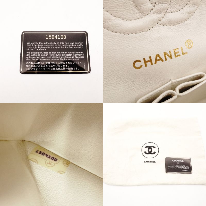 CHANEL Matelassé Double Flap Chain Shoulder Bag White Lambskin Leather Gold Hardware 7-12-331