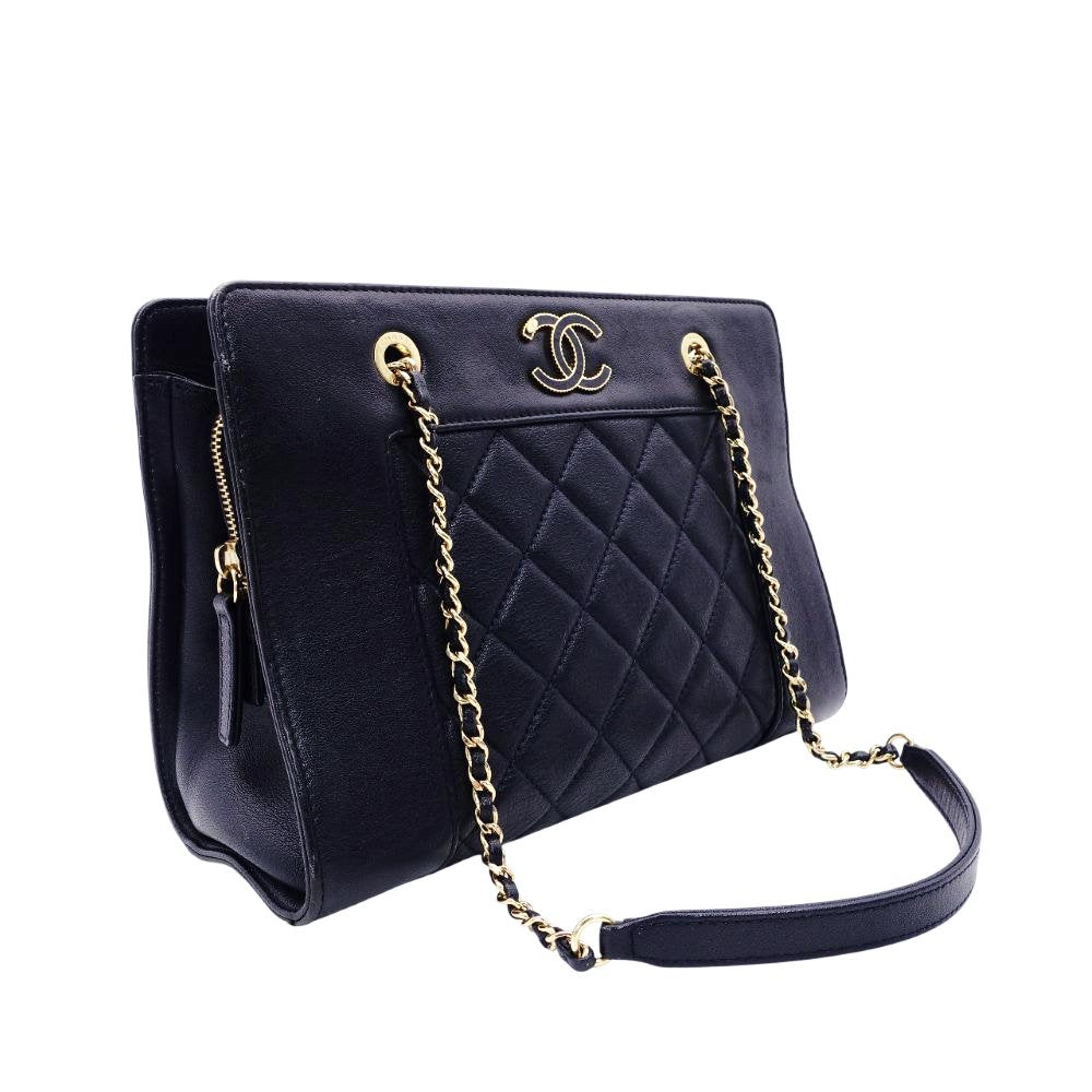 CHANEL Matelassé Chain Shoulder Bag Lambskin Navy Leather Gold Hardware CC Logo 7-12-814