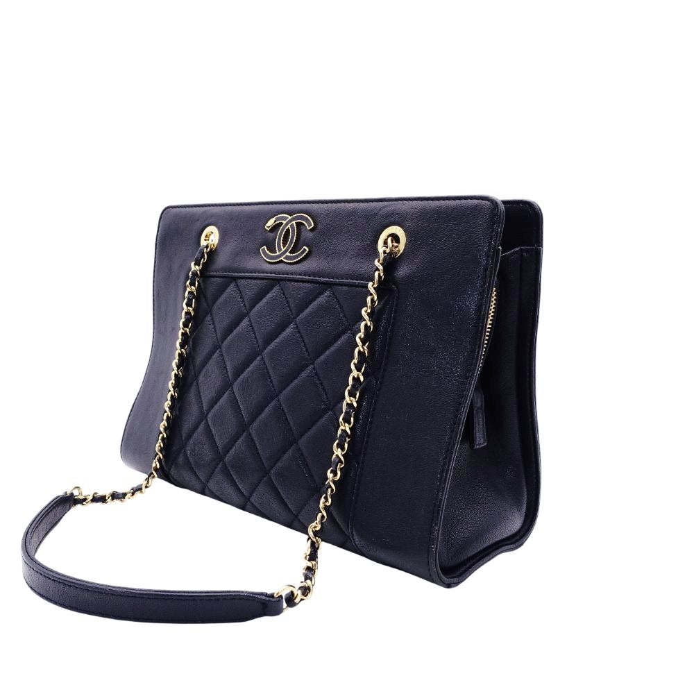 CHANEL Matelassé Chain Shoulder Bag Lambskin Navy Leather Gold Hardware CC Logo 7-12-814